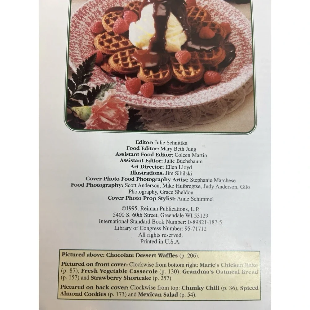 The Best of Country Cooking Second Edition-1995 - Printed in‎ USA